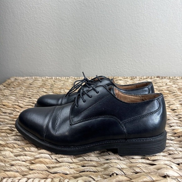Jos A Bank Men Shoes 10.5 Black Cap Toe Oxford Lace Up Leather Classic Career‎
